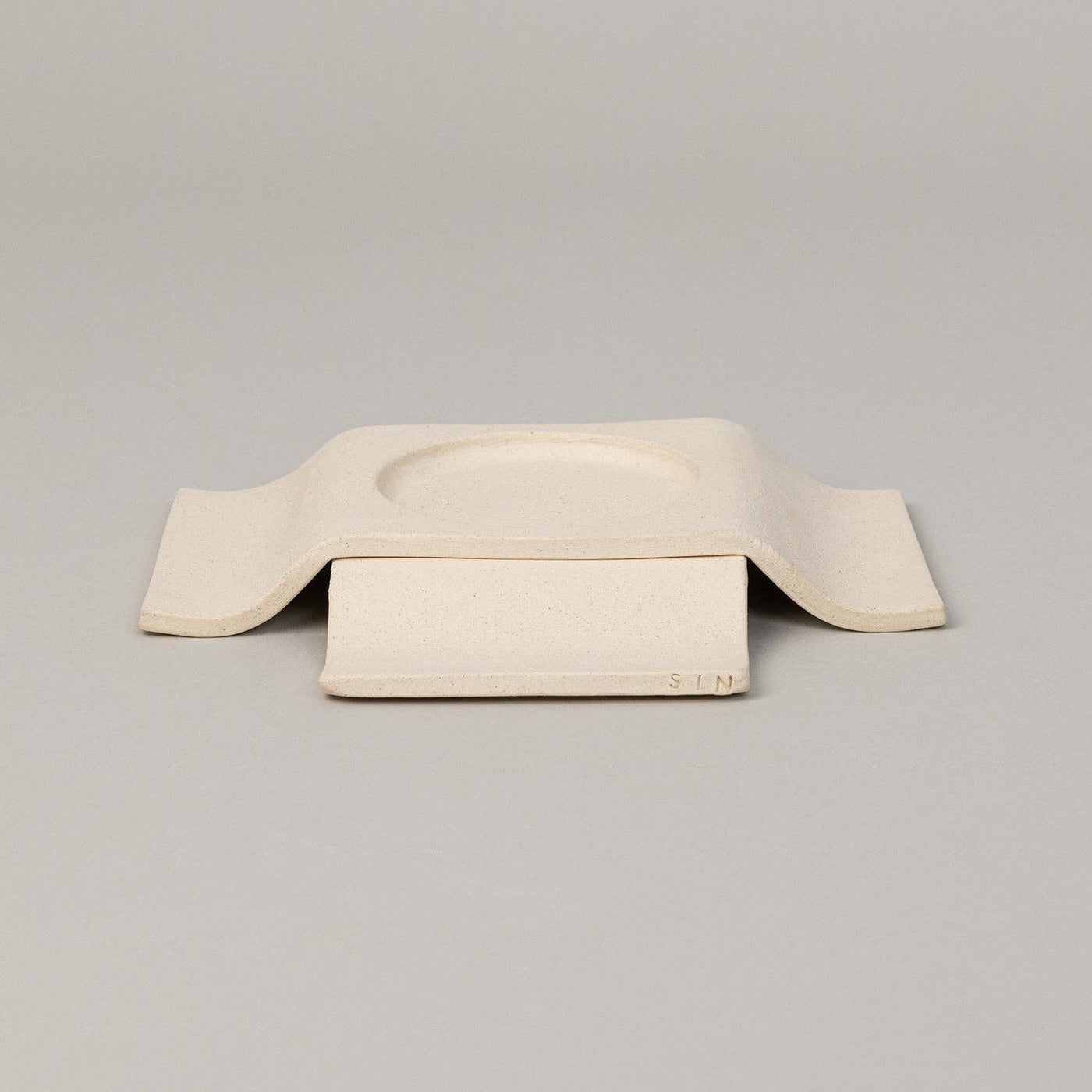 Noor Pillar Candleholder Short, Bone