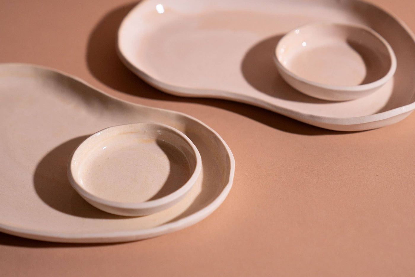Contour Dish: Gossamer